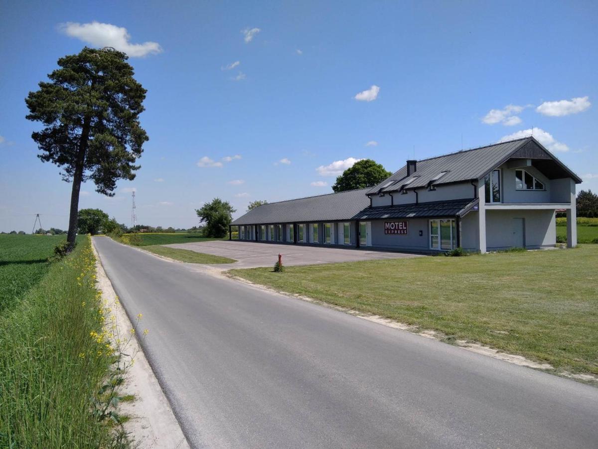 Motel Express Bogucin  Exteriér fotografie